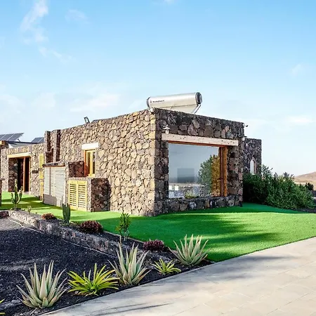 Tranquila Villa